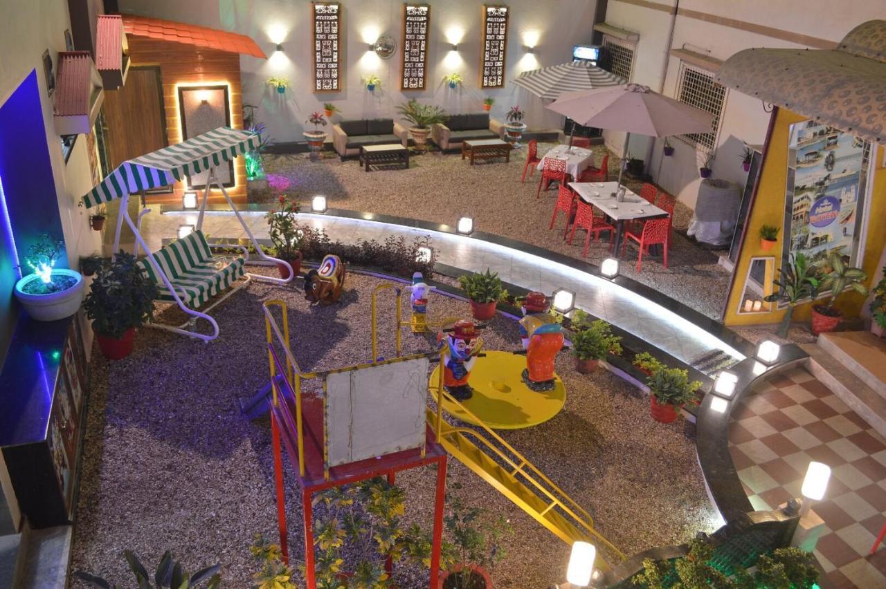 Hotel Royal Диу Екстериор снимка
